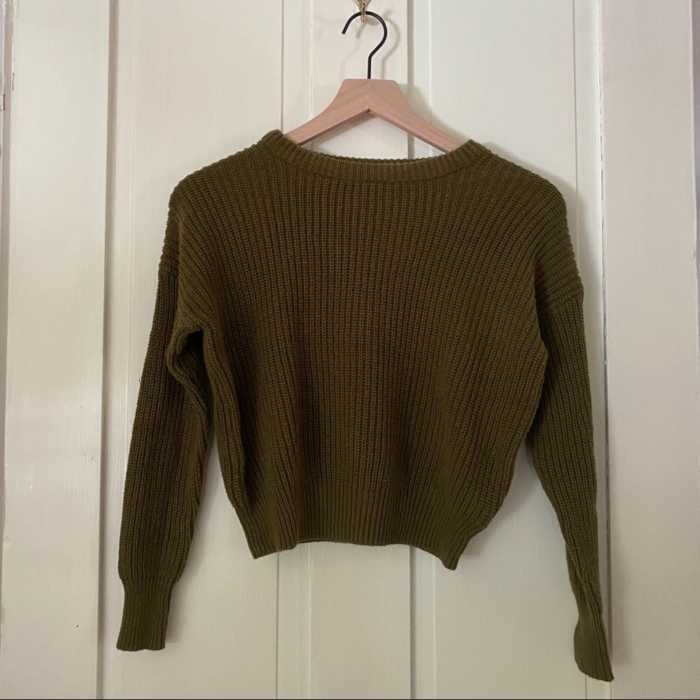 ❌SOLD❌UO olive green crop sweater top